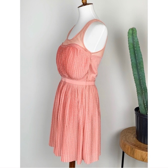 LC Lauren Conrad | Polkadot Mini Pleat Dress - Picture 2 of 8